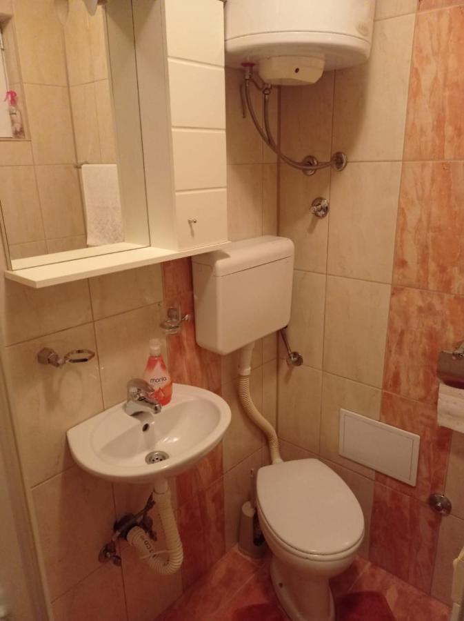 Appartement Apartman Lili à Livno Extérieur photo